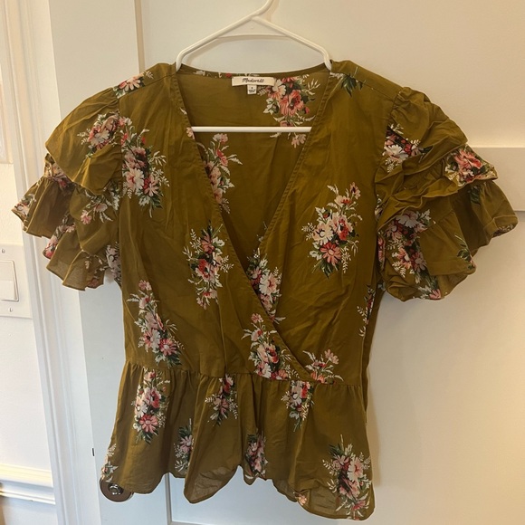 Madewell flutter sleeve top - Picture 1 of 2